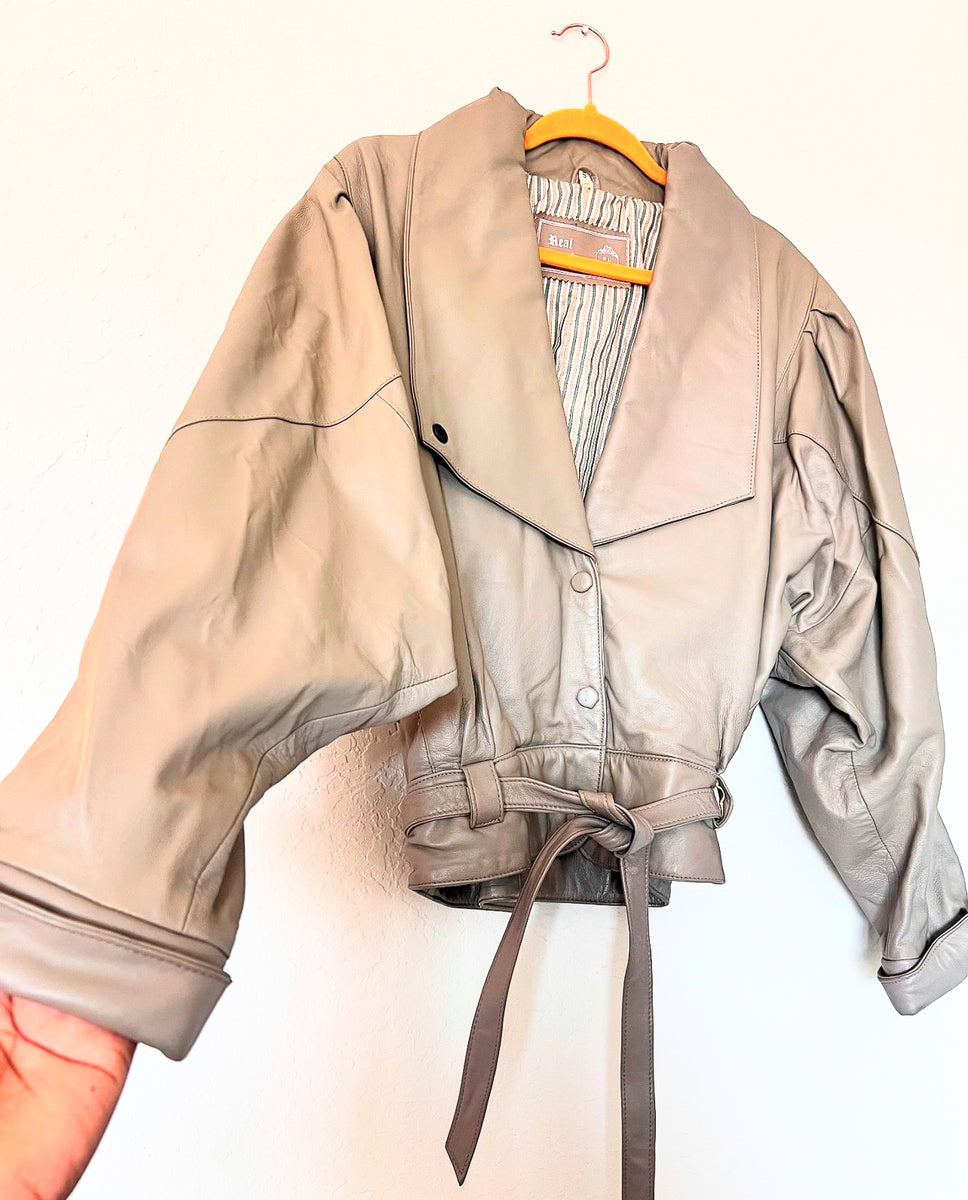 Veste Vintage Années 80 En Viscose Rayon - Taille M (44), Couleur Blanche, Manches Courtes - Occasion